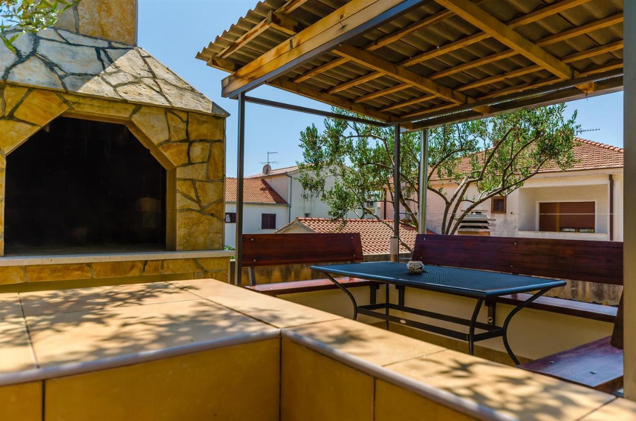 Apartments And Room Maestral Trogir Luaran gambar