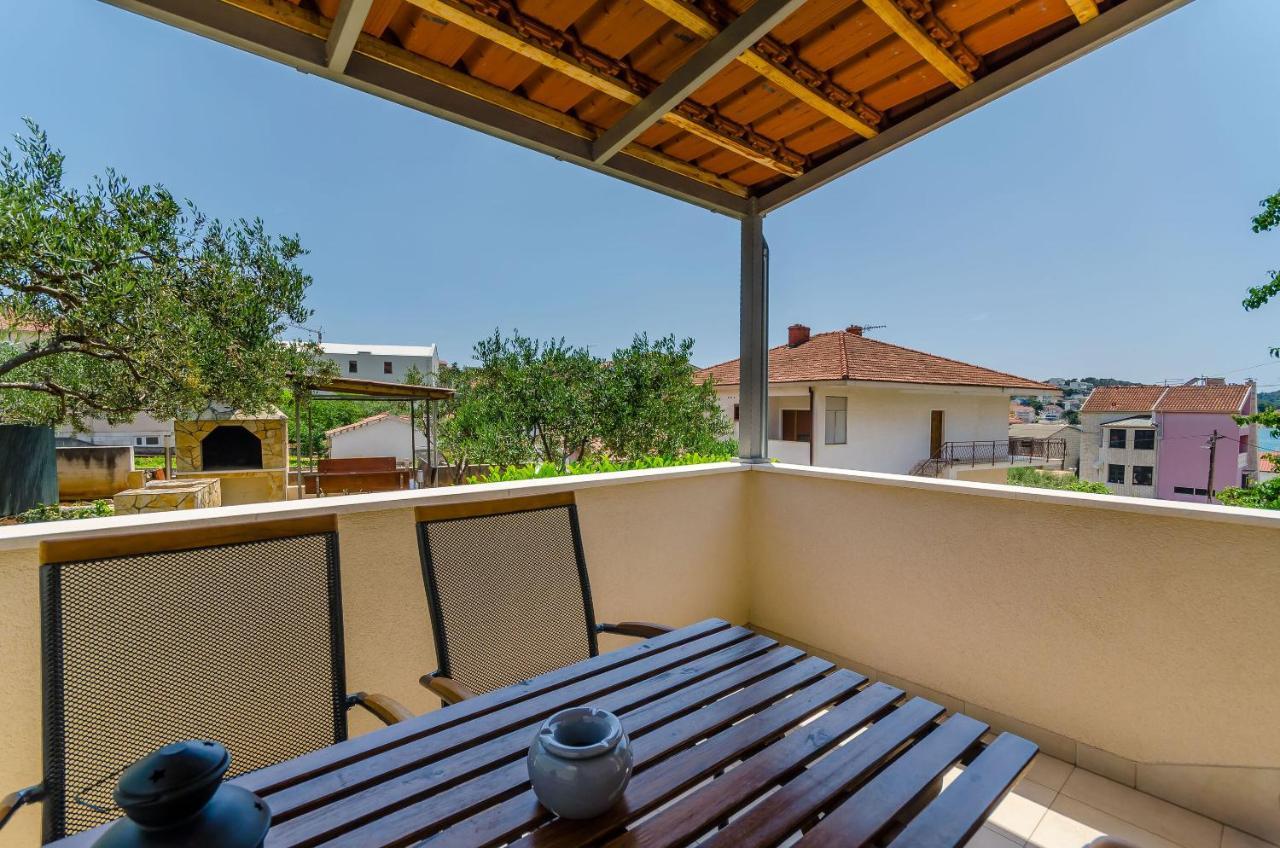 Apartments And Room Maestral Trogir Luaran gambar