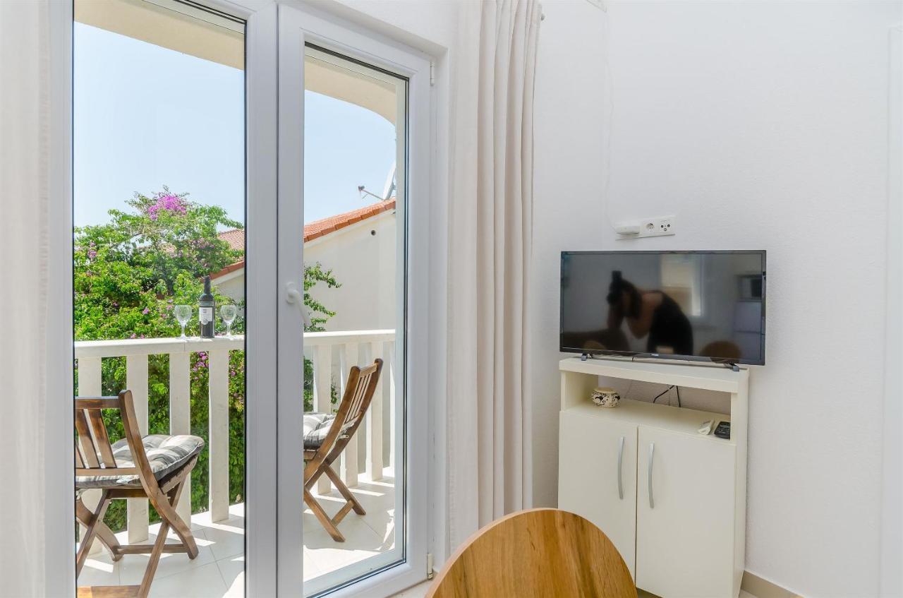 Apartments And Room Maestral Trogir Luaran gambar