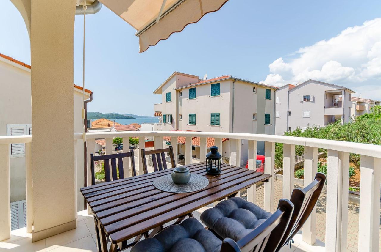 Apartments And Room Maestral Trogir Luaran gambar