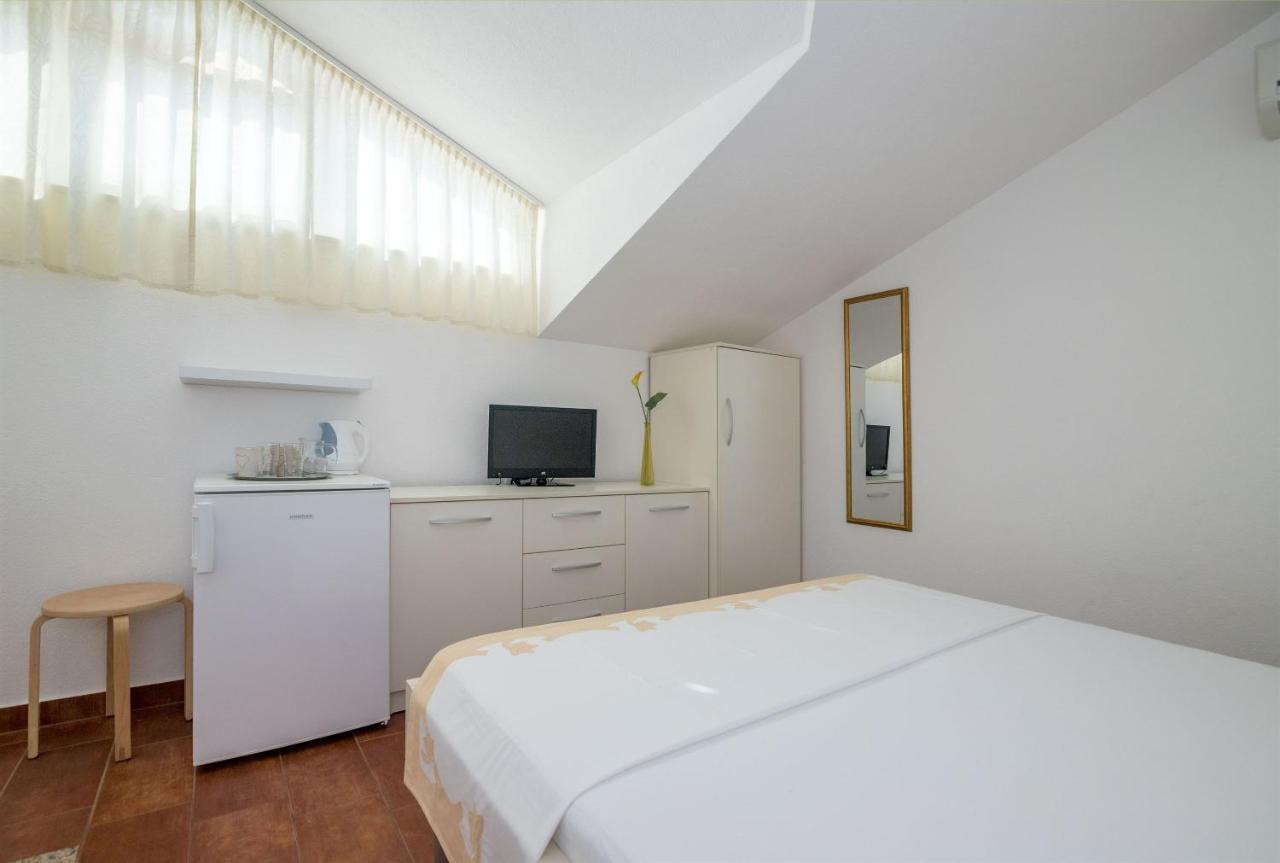 Apartments And Room Maestral Trogir Luaran gambar